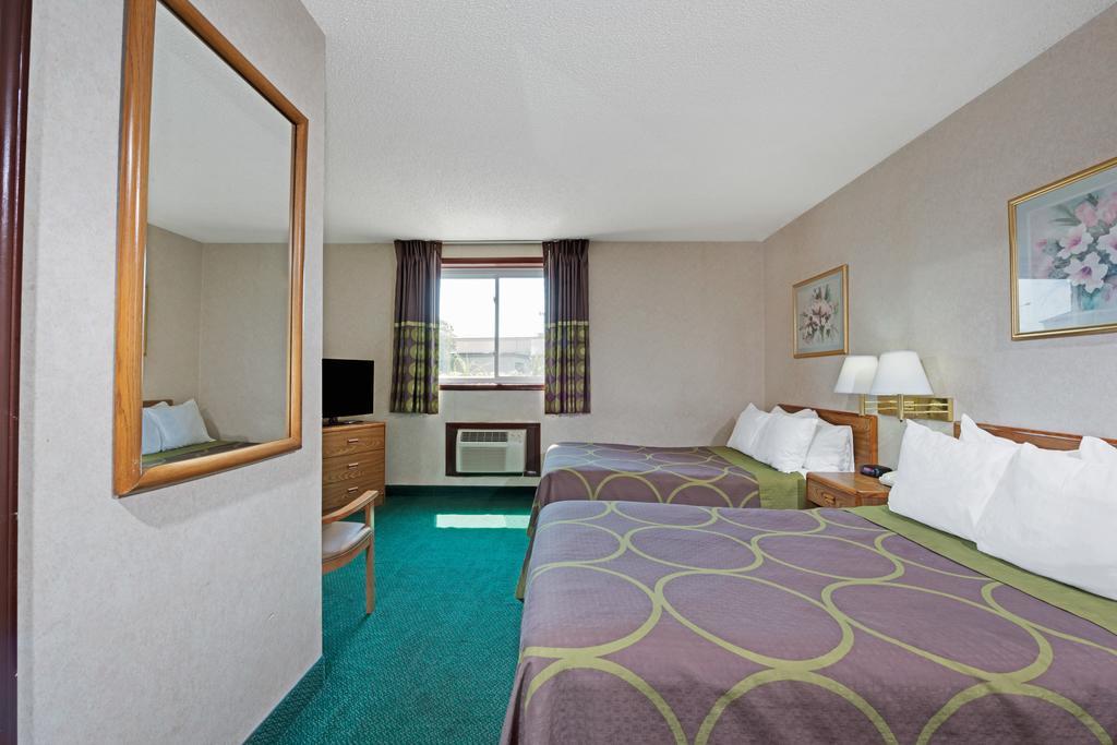 ซูเปอร์ 8 บาย วินด์แฮม เคนมอร์/บัฟฟาโล/ไนแองการาฟอลล์ แอเรีย Hotel Kenmore ภายนอก รูปภาพ